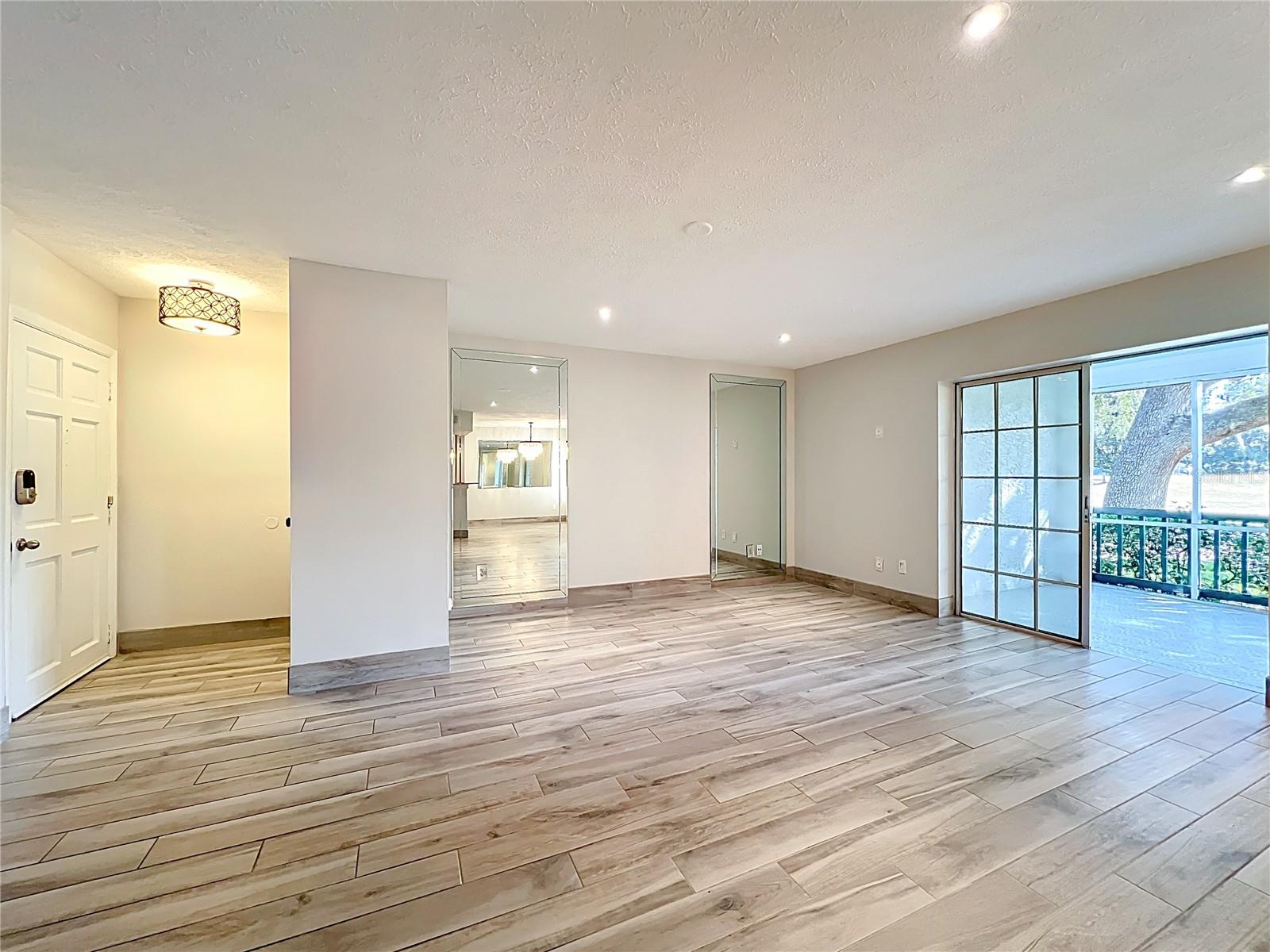 GREENS CONDO PH 03 - Residential