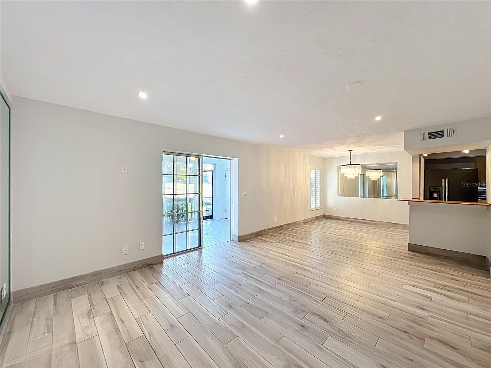 GREENS CONDO PH 03 - Residential