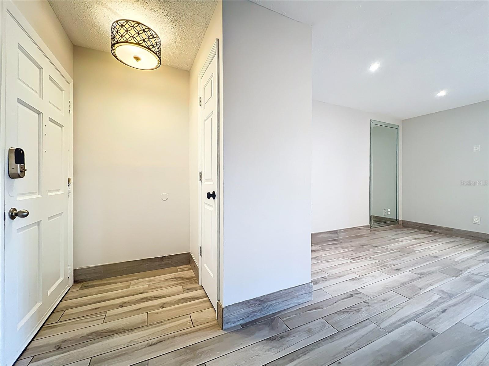 GREENS CONDO PH 03 - Residential