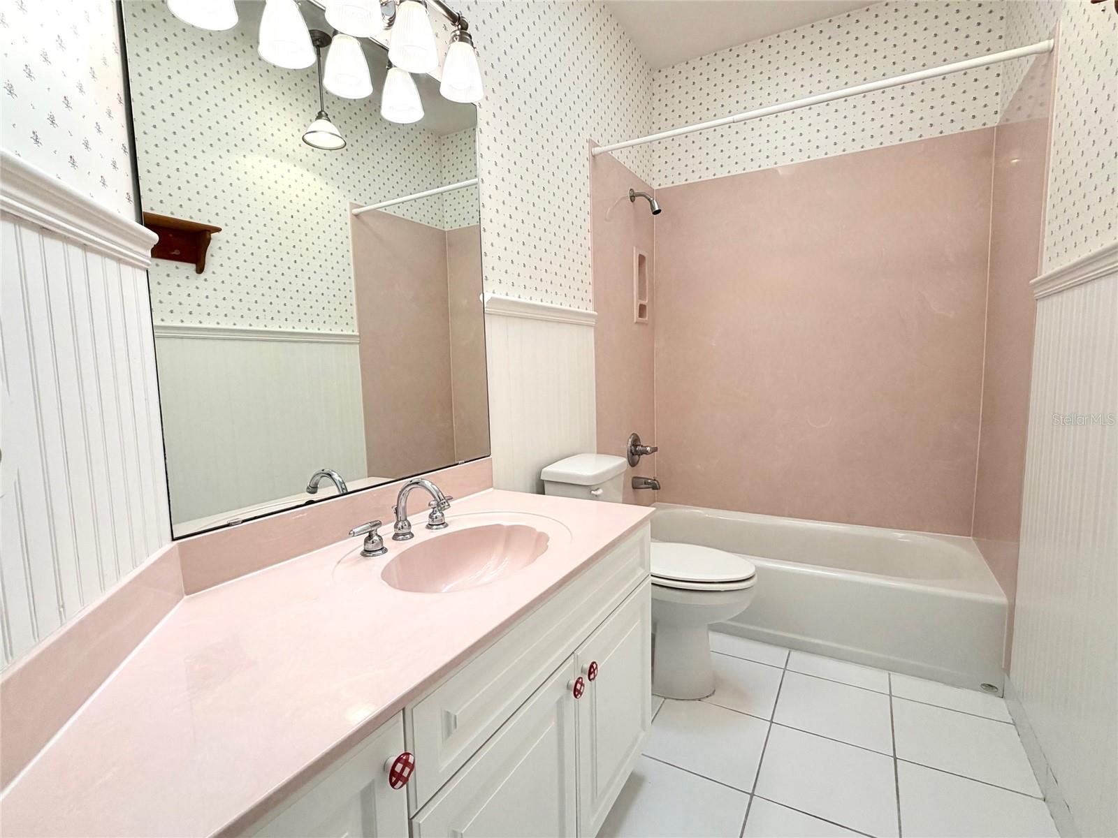 KELSTON LANE CLUSTER - Residential