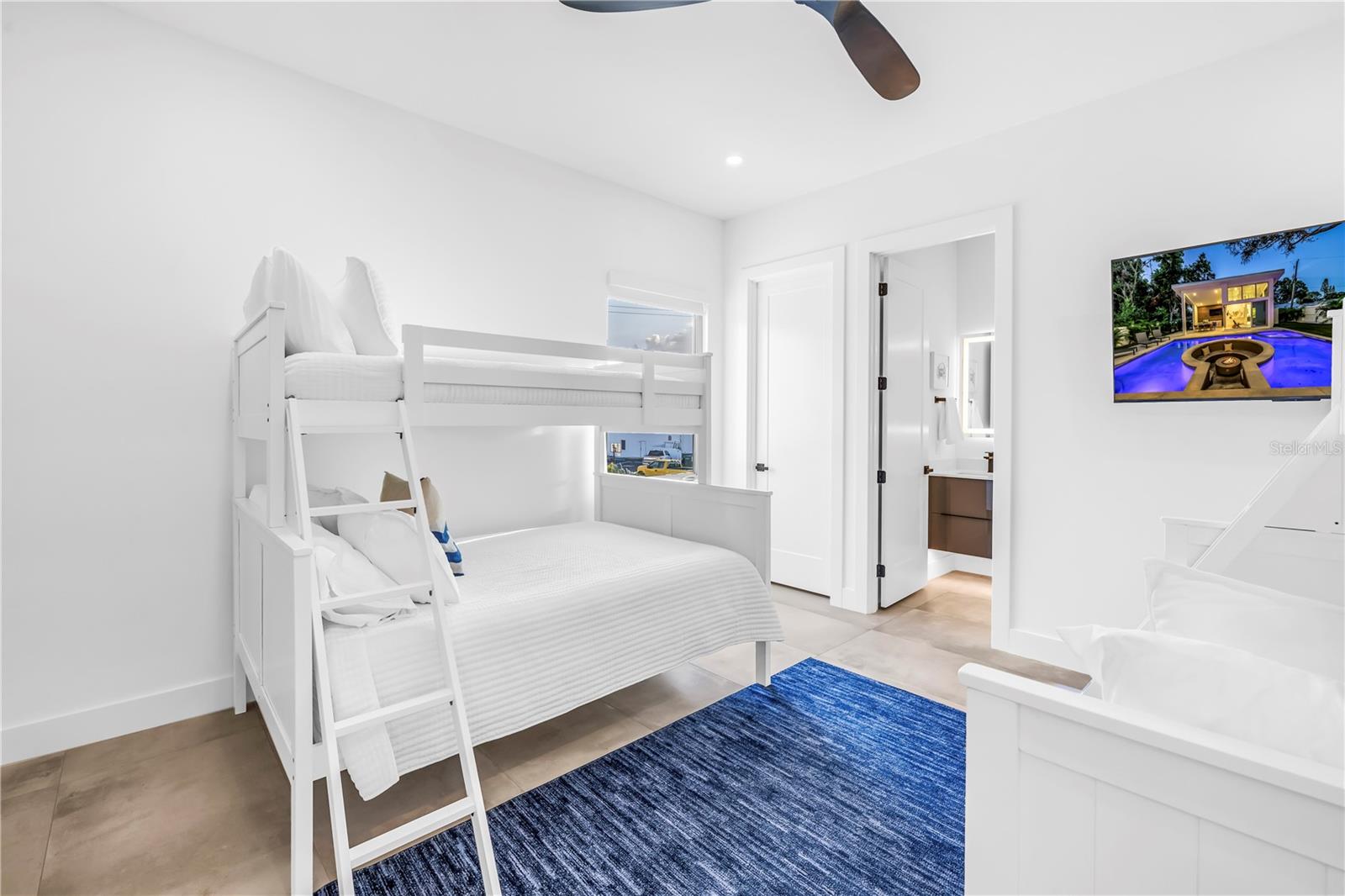 TURNERS J C SUB - Residential