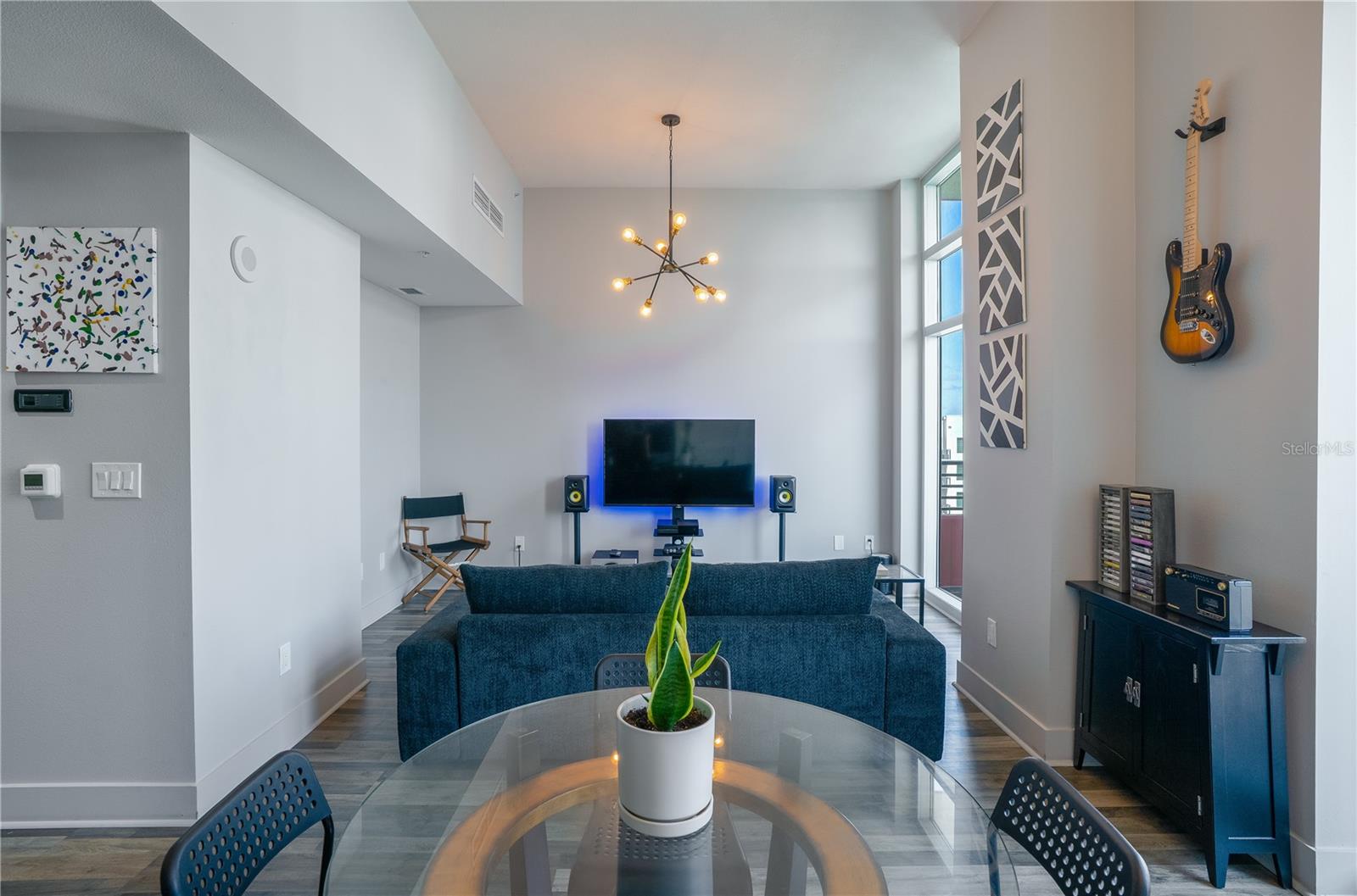 GRAND CENTRAL AT KENNEDY RESID - Residential