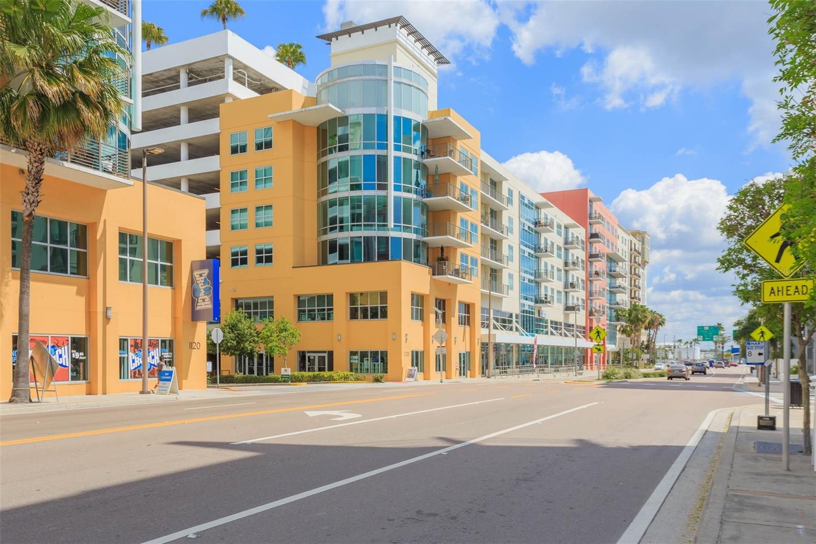 GRAND CENTRAL AT KENNEDY RESID - Residential