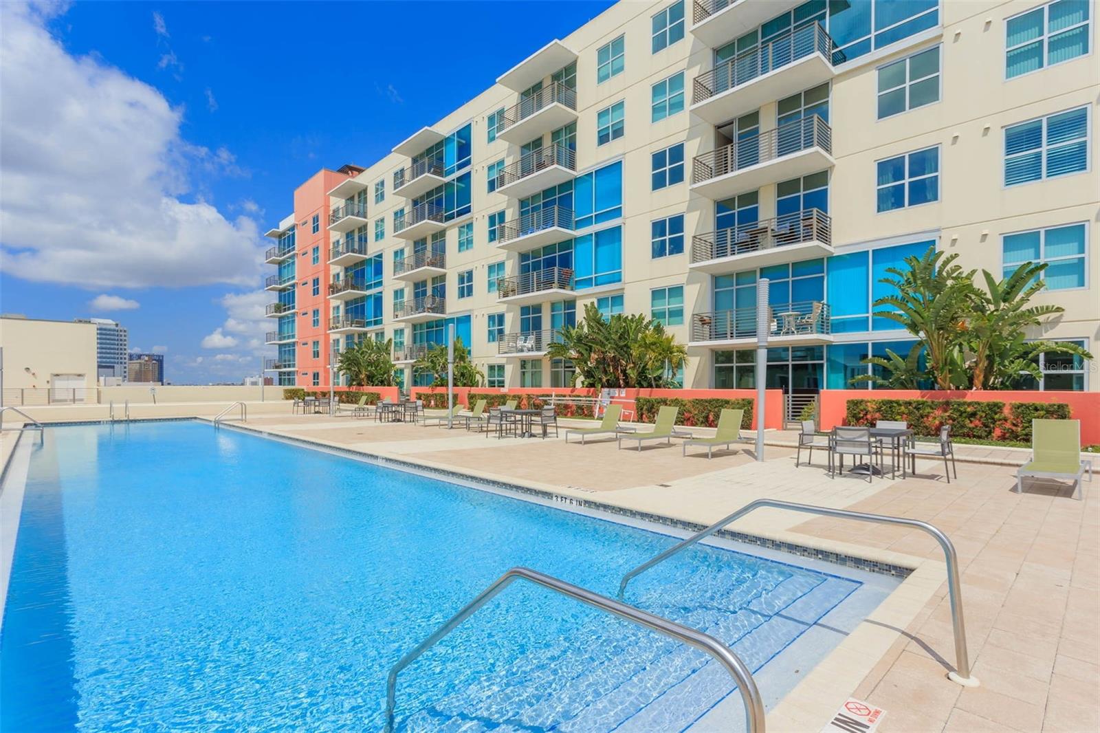 GRAND CENTRAL AT KENNEDY RESID - Residential