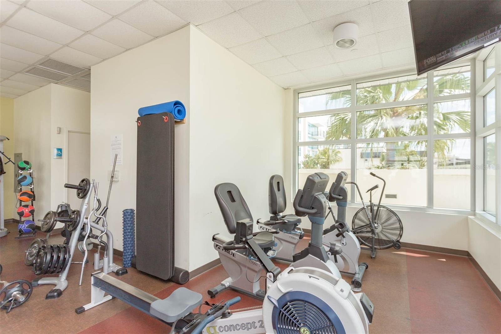 GRAND CENTRAL AT KENNEDY RESID - Residential