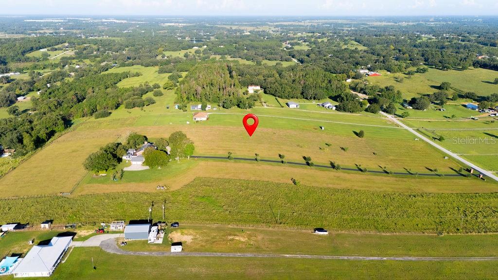 HILLTOP CITRUS ESTATES - Land