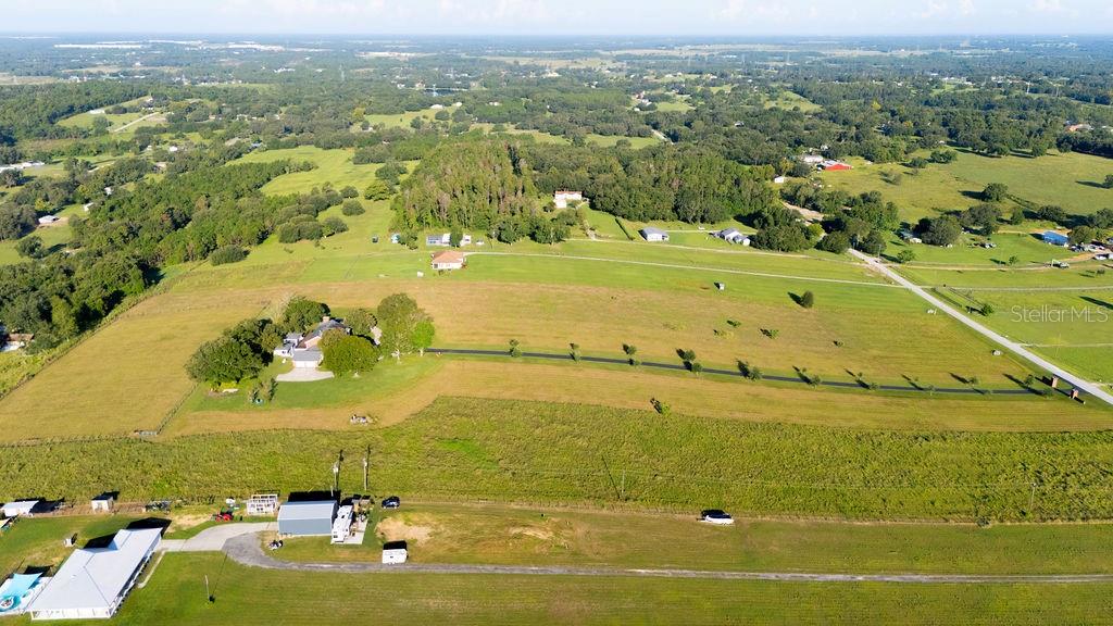 HILLTOP CITRUS ESTATES - Land