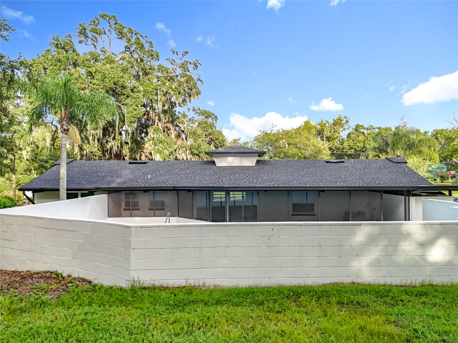 BEVERLY TERRACE DEDICATED AS MIRROR LAKE FIRST ADD - Residential