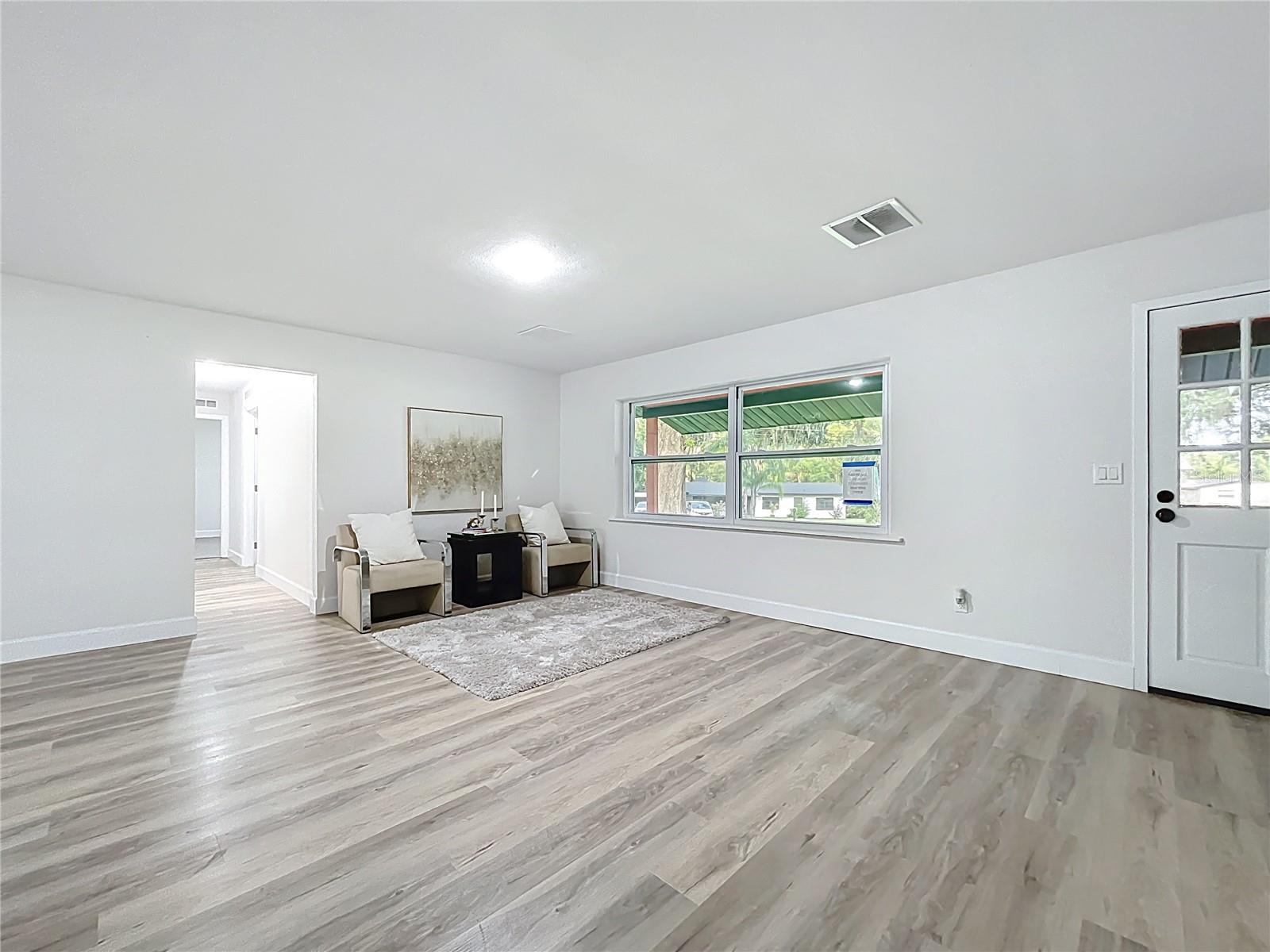 BEVERLY TERRACE DEDICATED AS MIRROR LAKE FIRST ADD - Residential