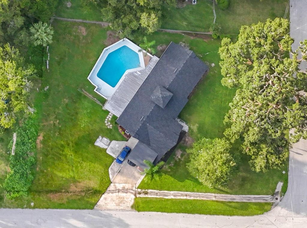 Photo of 1014 Oak Lane, Apopka, FL 32703 (MLS # O6373787)