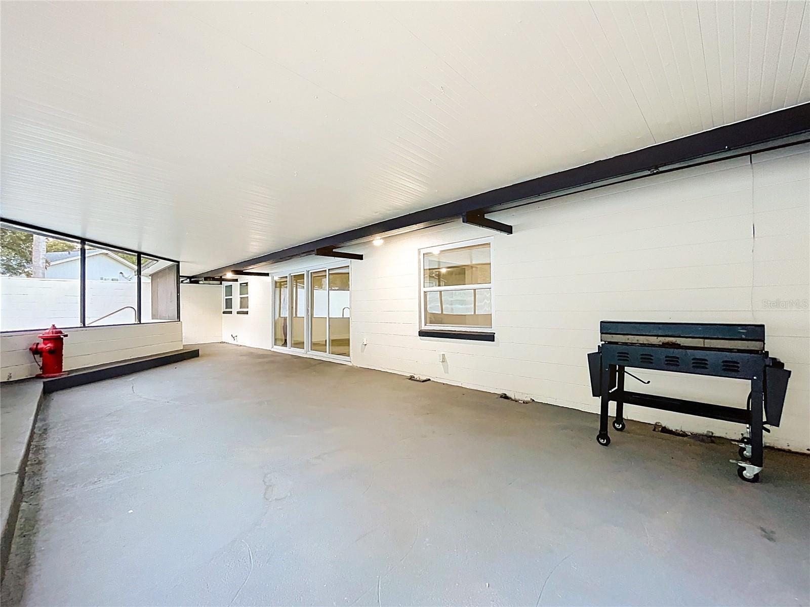 BEVERLY TERRACE DEDICATED AS MIRROR LAKE FIRST ADD - Residential