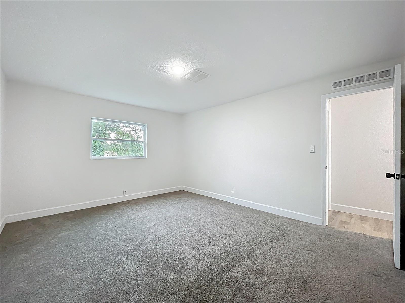 BEVERLY TERRACE DEDICATED AS MIRROR LAKE FIRST ADD - Residential