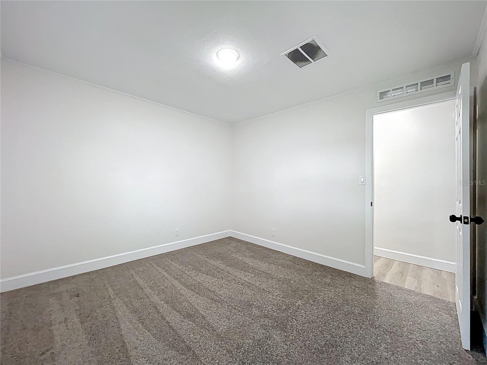 BEVERLY TERRACE DEDICATED AS MIRROR LAKE FIRST ADD - Residential