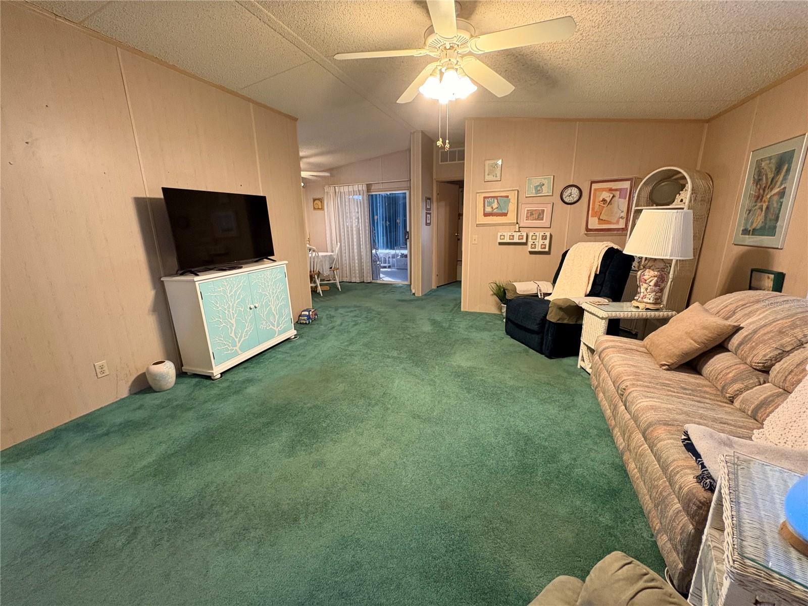 SUNSET PALMS UNREC - Residential