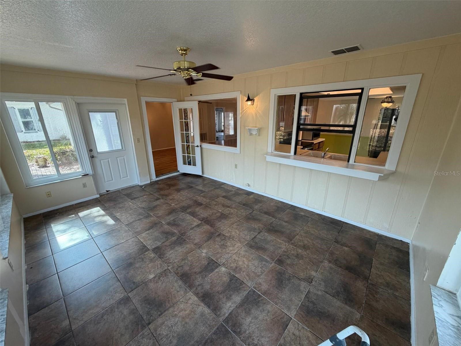 TIMBER PINES - Residential