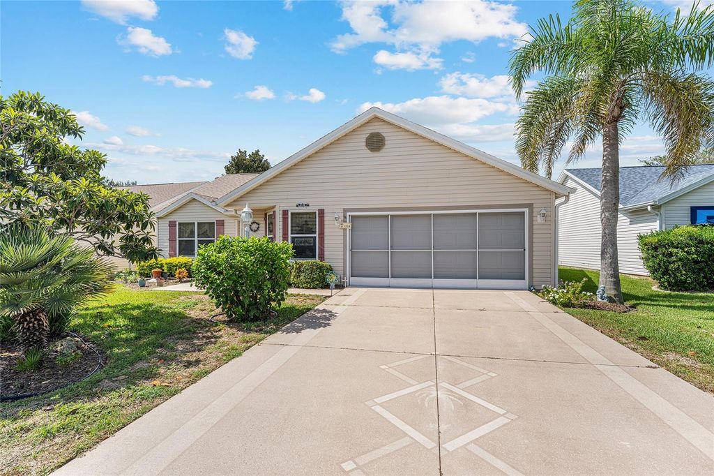 Photo of 1258 Weaton Court, The Villages, FL 32162 (MLS # G5102656)
