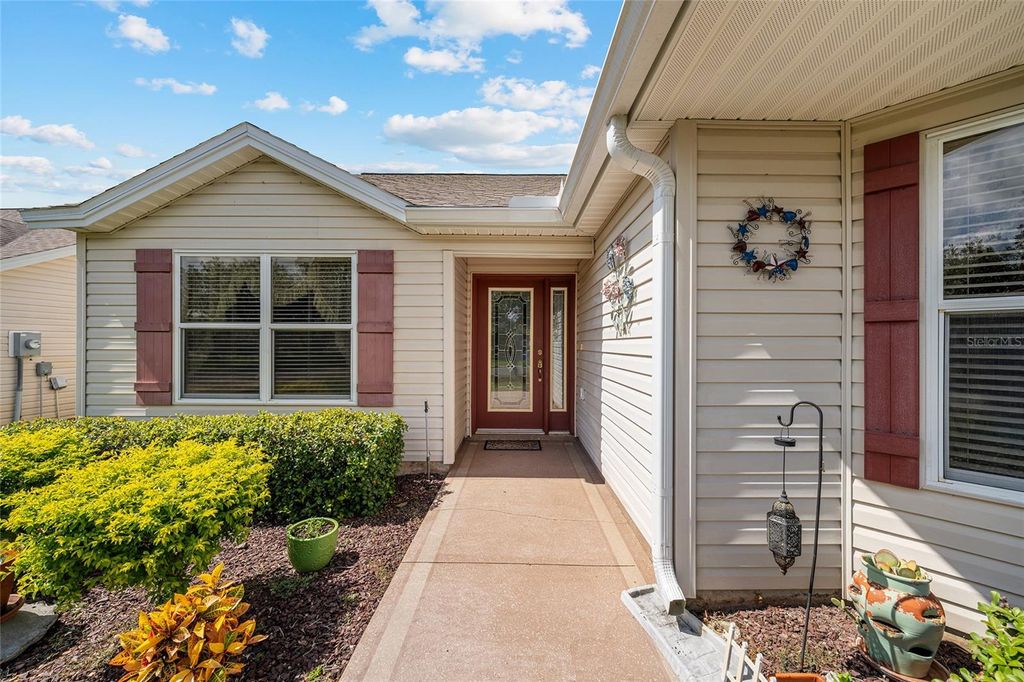 Photo of 1258 Weaton Court, The Villages, FL 32162 (MLS # G5102656)