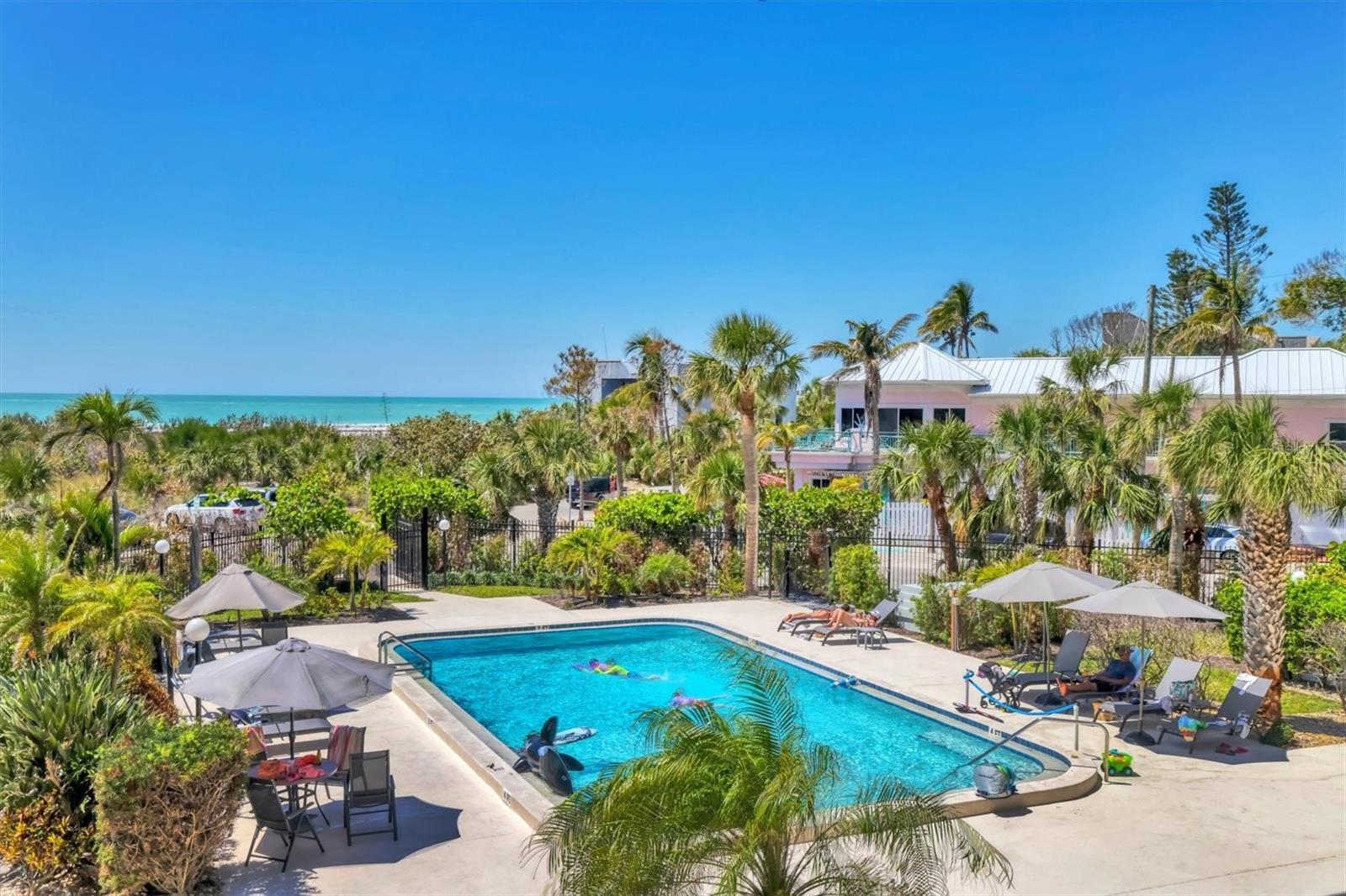 TERRACE EAST - Residential