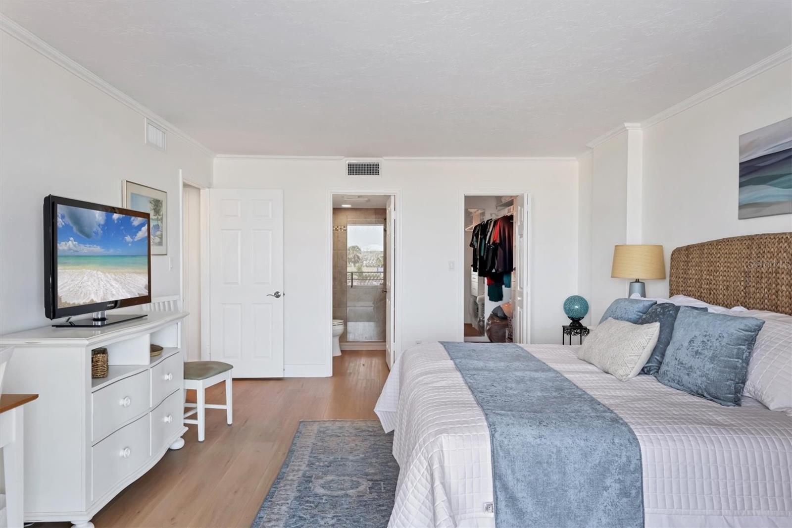 TERRACE EAST - Residential