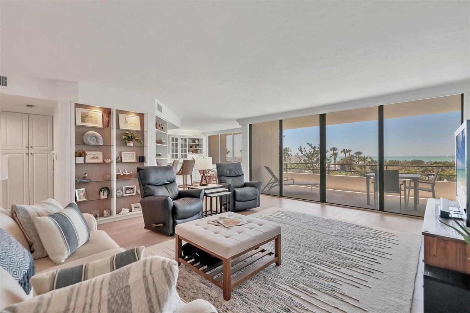 5300 OCEAN BOULEVARD 202