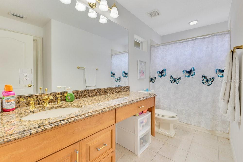 TERRA OAKS - Residential