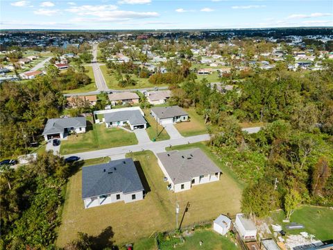 A home in PORT CHARLOTTE