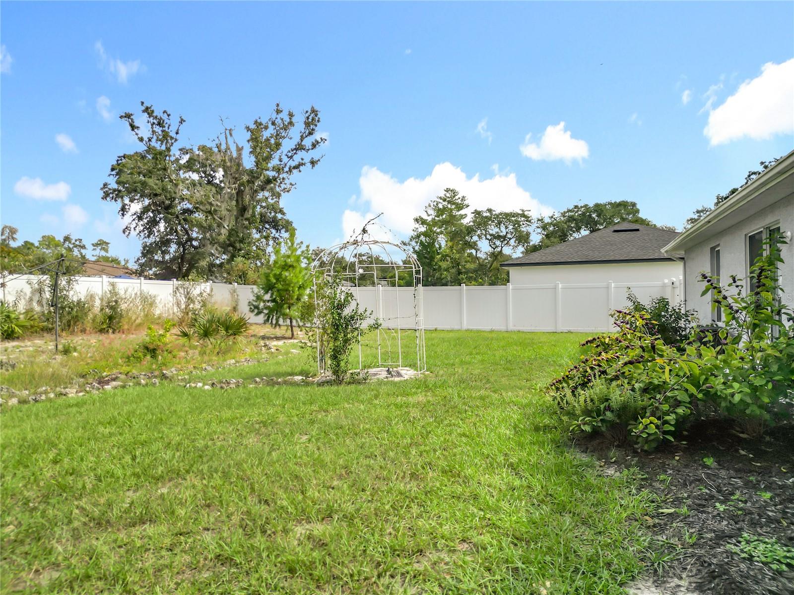 MARION OAKS UN 06 - Residential