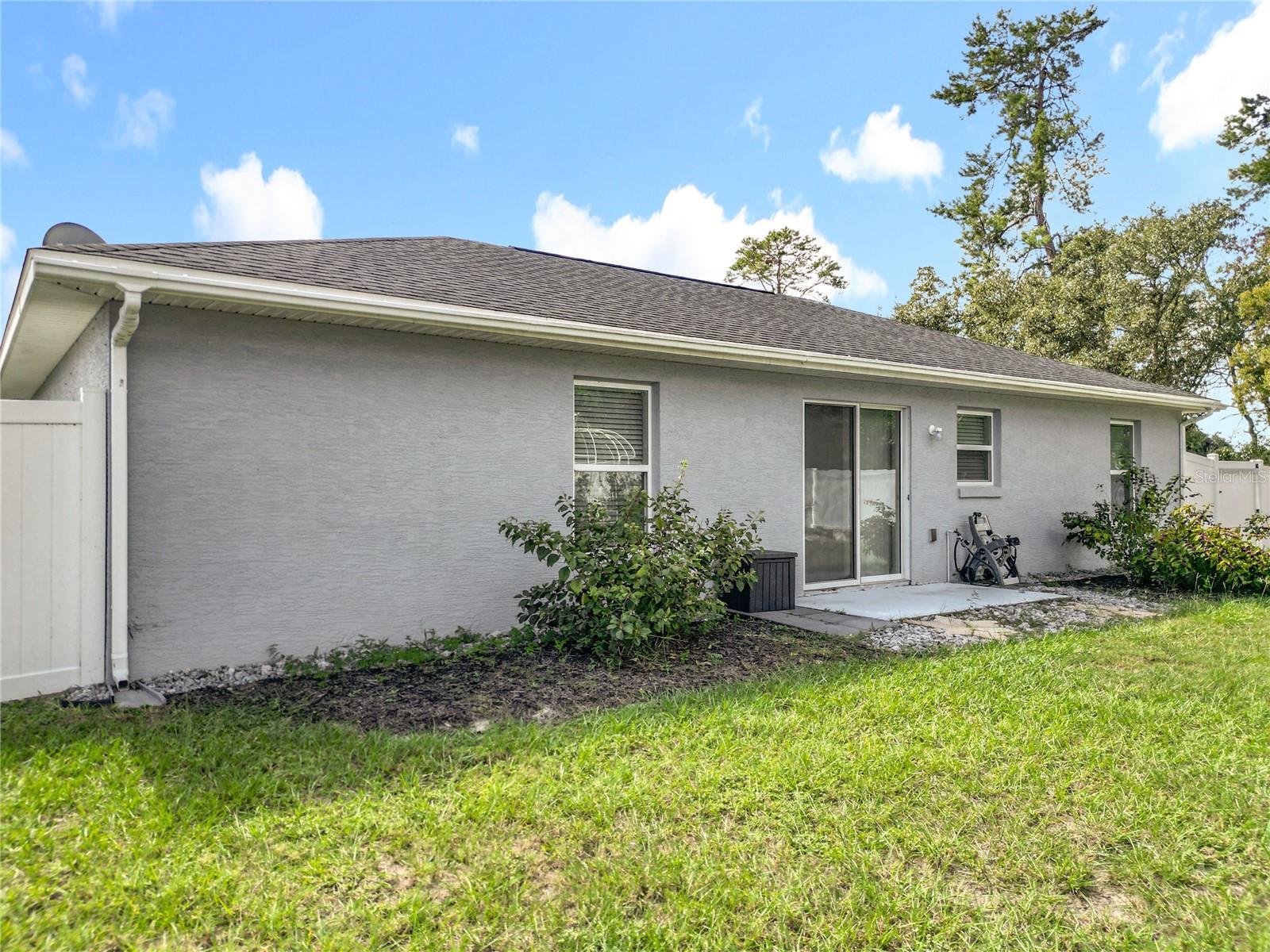 MARION OAKS UN 06 - Residential