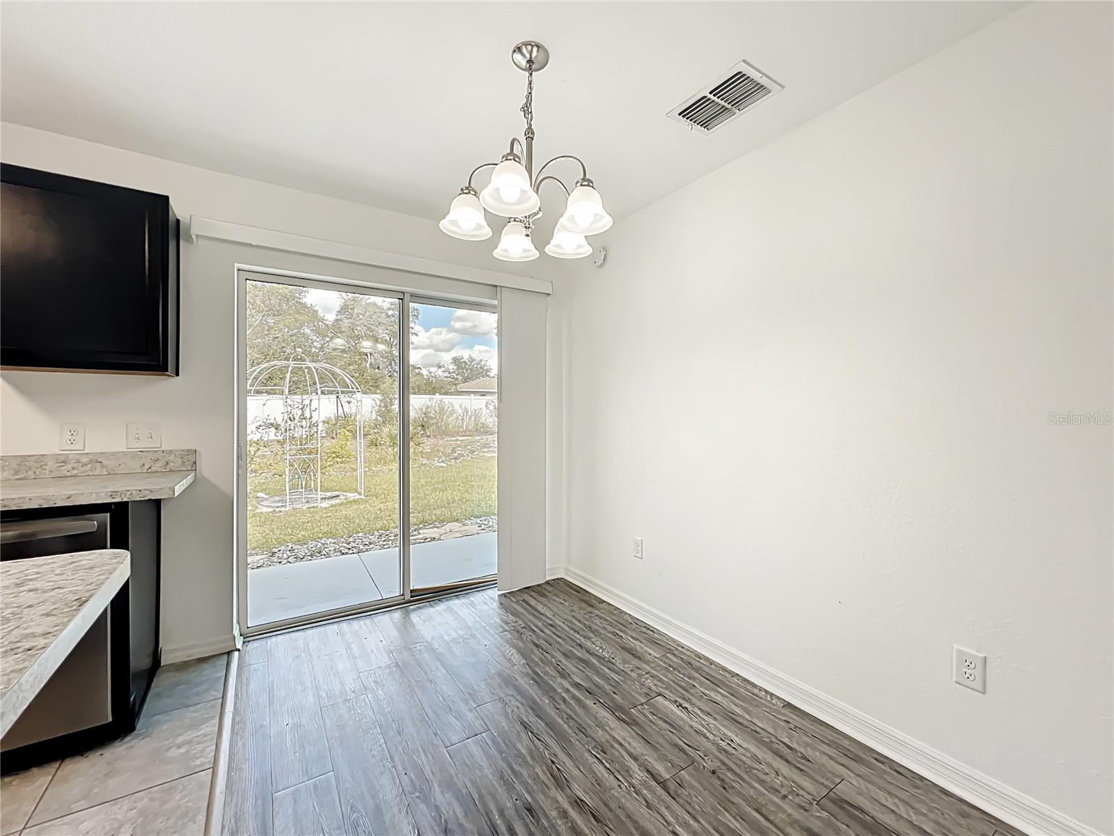 MARION OAKS UN 06 - Residential