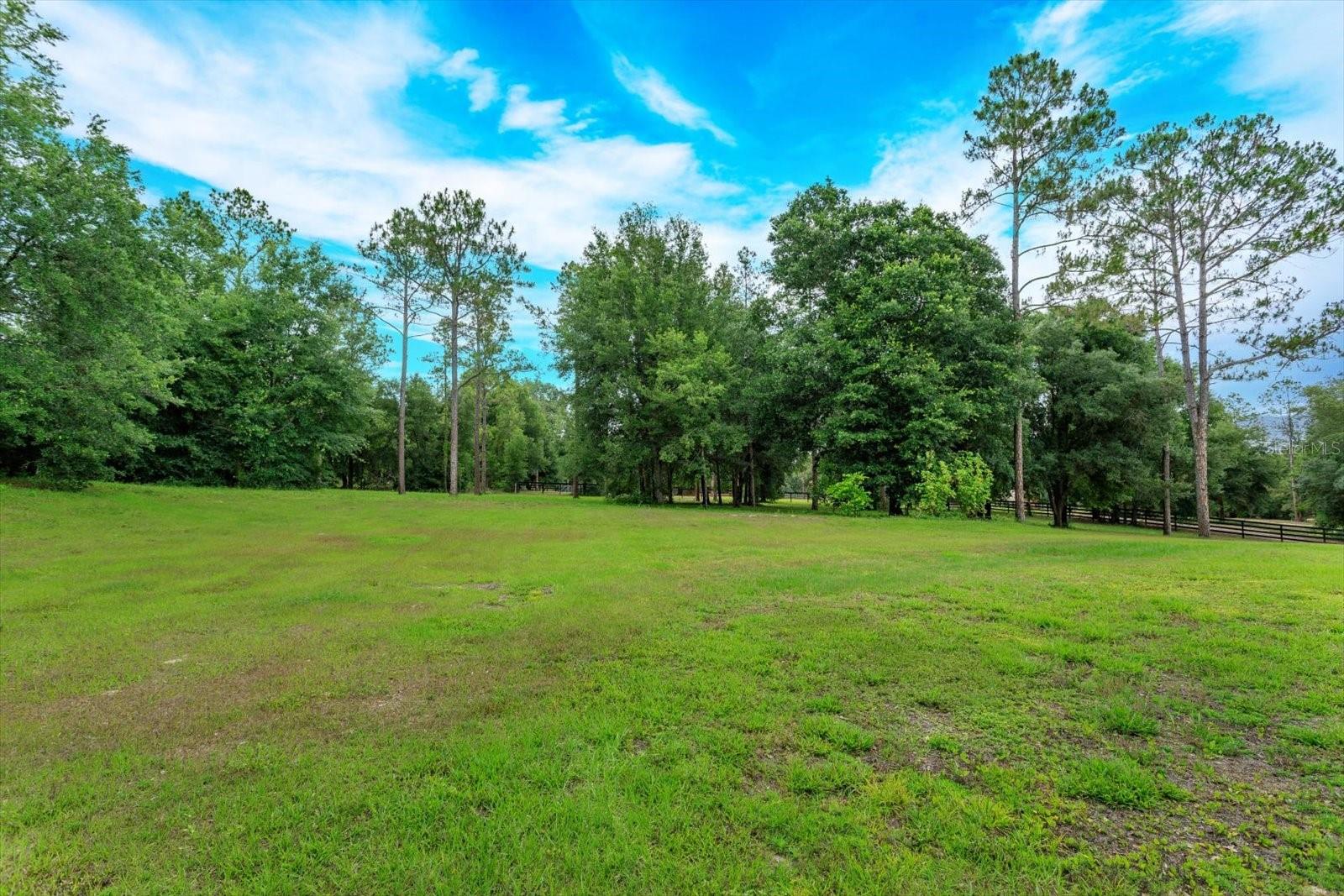 LAKEWOOD RANCHES SUB - Residential