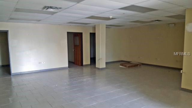 BARBOSA 598 - Commercial Sale