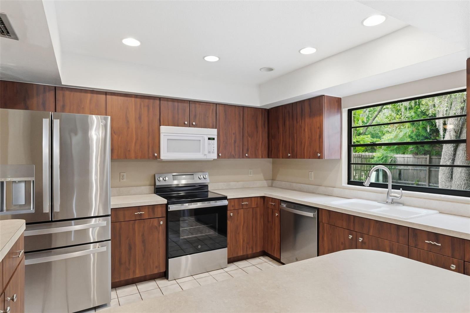 LAKE FOREST UNIT 2 - Residential