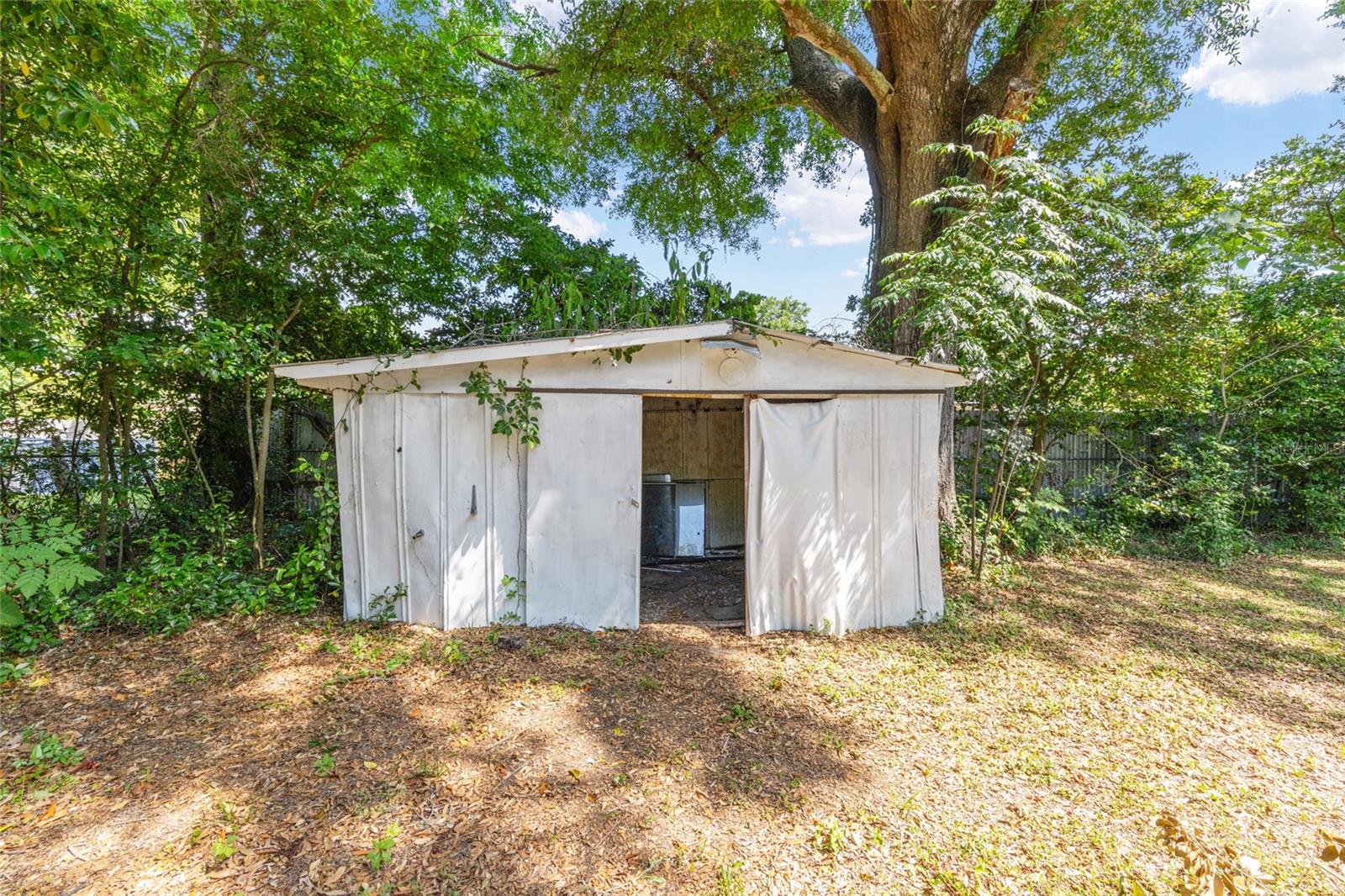 SOUTHGATE MOBILE MANOR - Residential