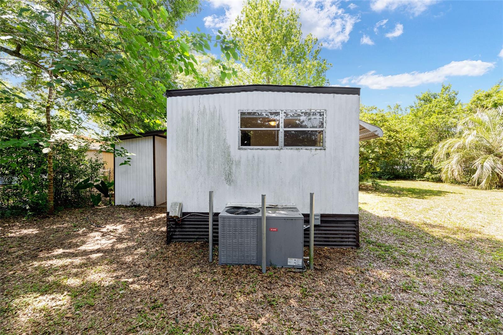 SOUTHGATE MOBILE MANOR - Residential