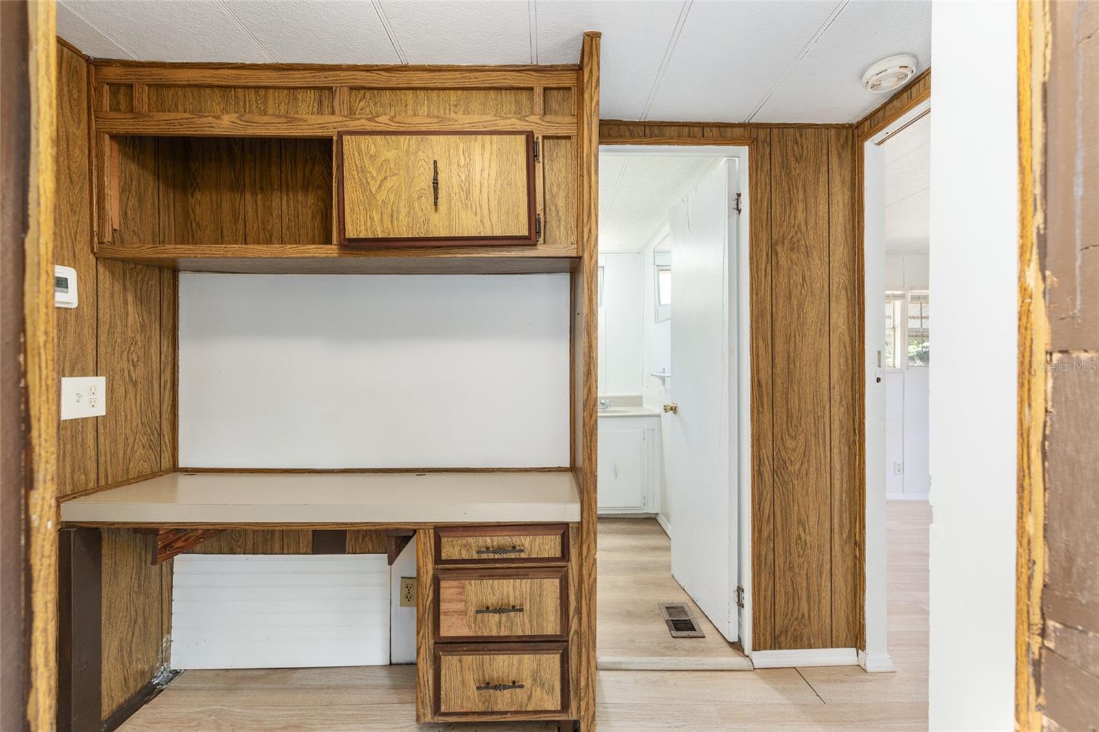 SOUTHGATE MOBILE MANOR - Residential