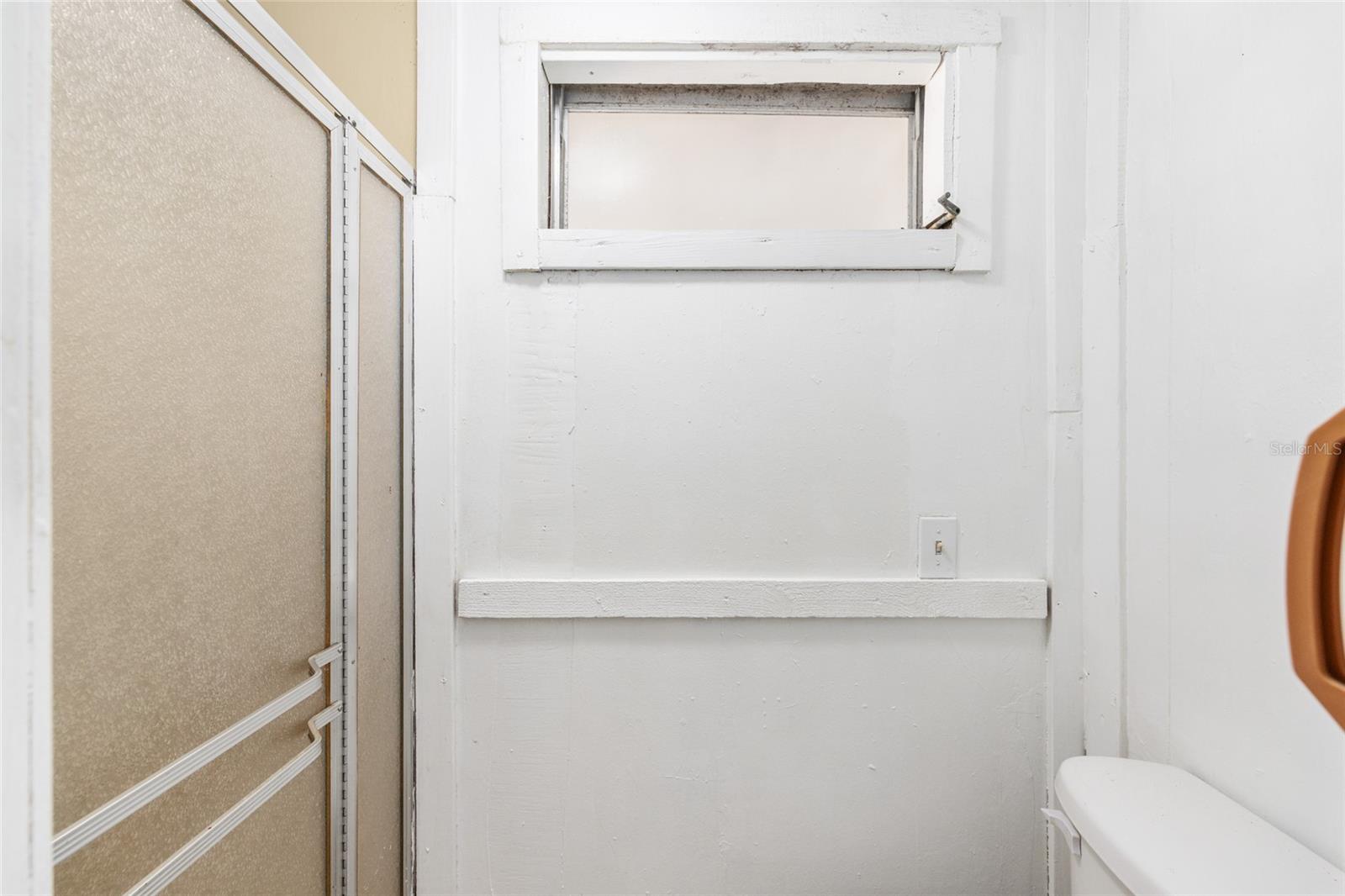 SOUTHGATE MOBILE MANOR - Residential