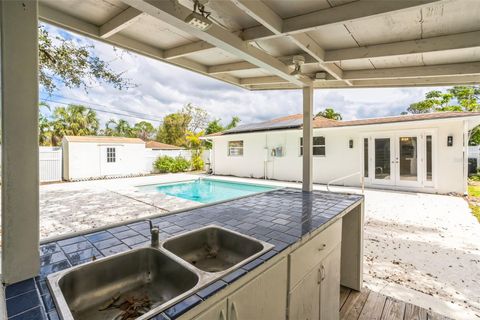 A home in SARASOTA