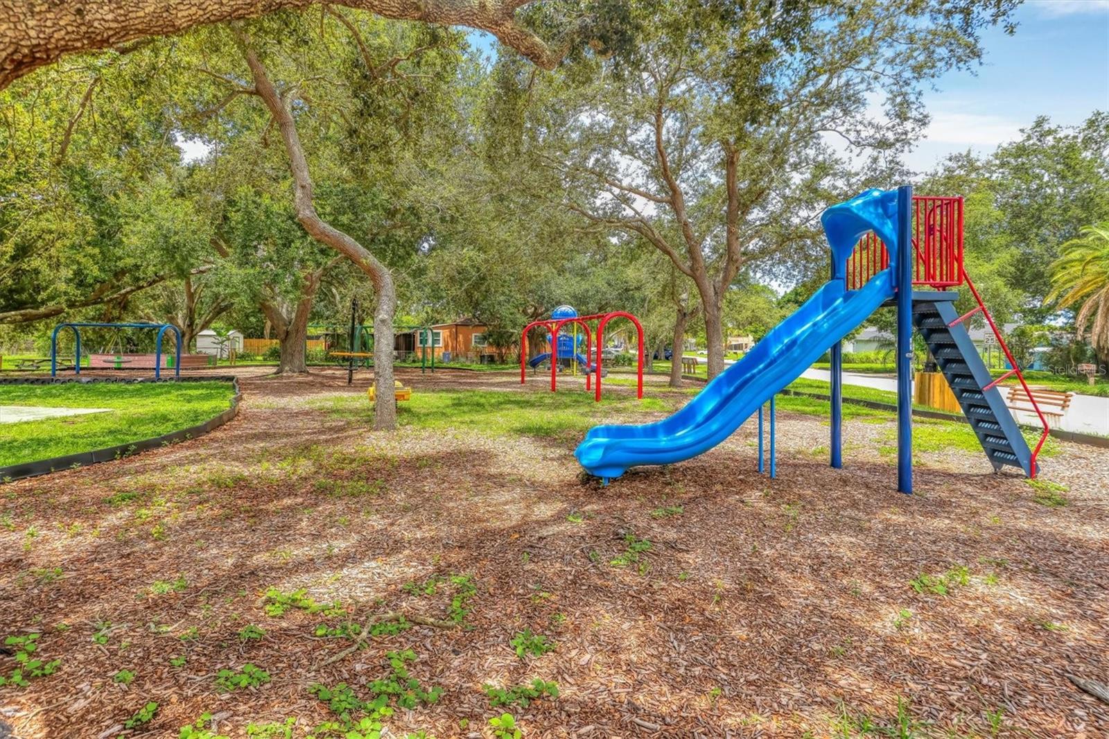 VENICE EDGEWOOD SEC OF - Residential