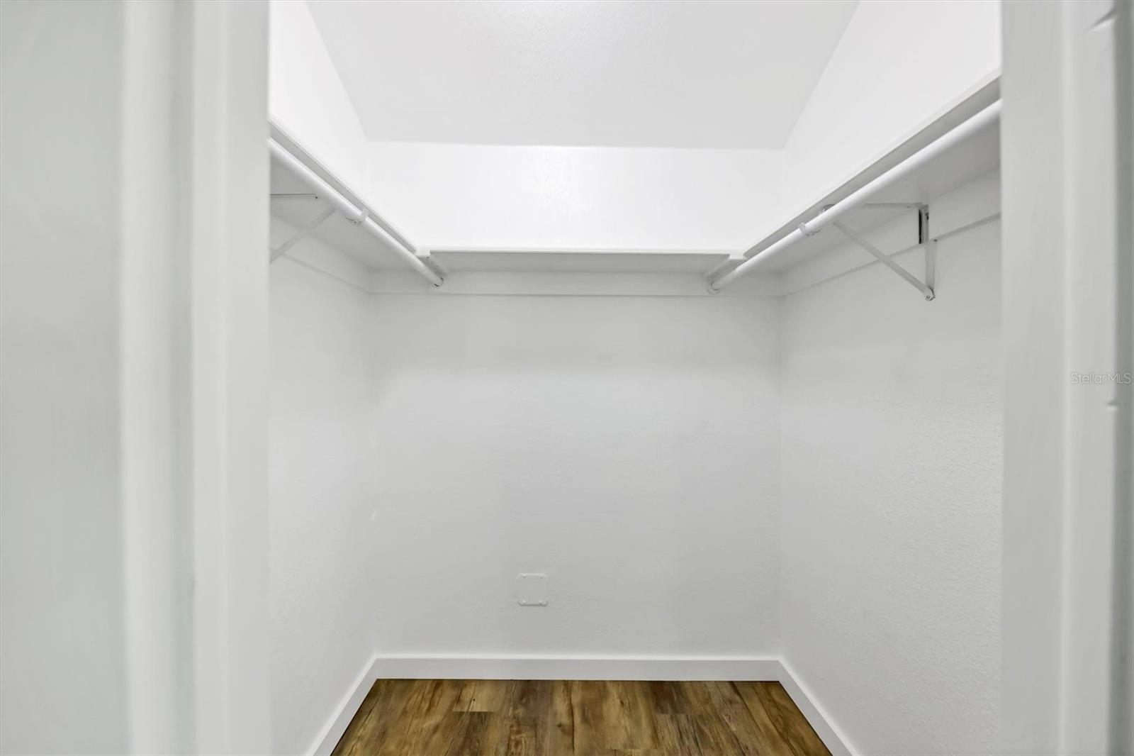 VENICE EDGEWOOD SEC OF - Residential