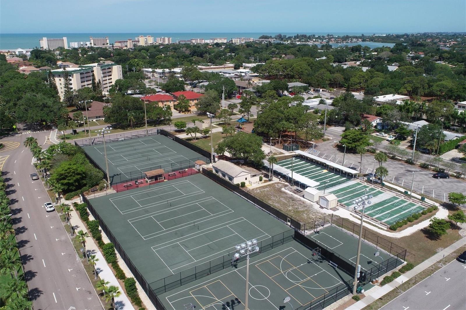 VENICE EDGEWOOD SEC OF - Residential