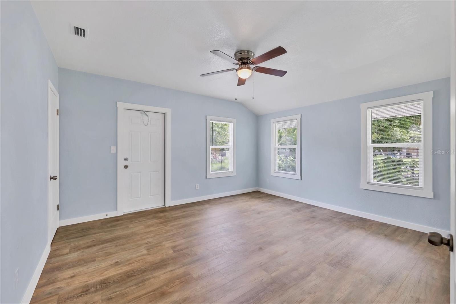 VENICE EDGEWOOD SEC OF - Residential