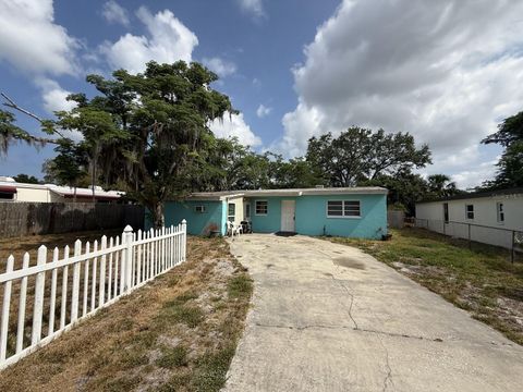 2175 20TH AVENUE SW LARGO FL 33774
