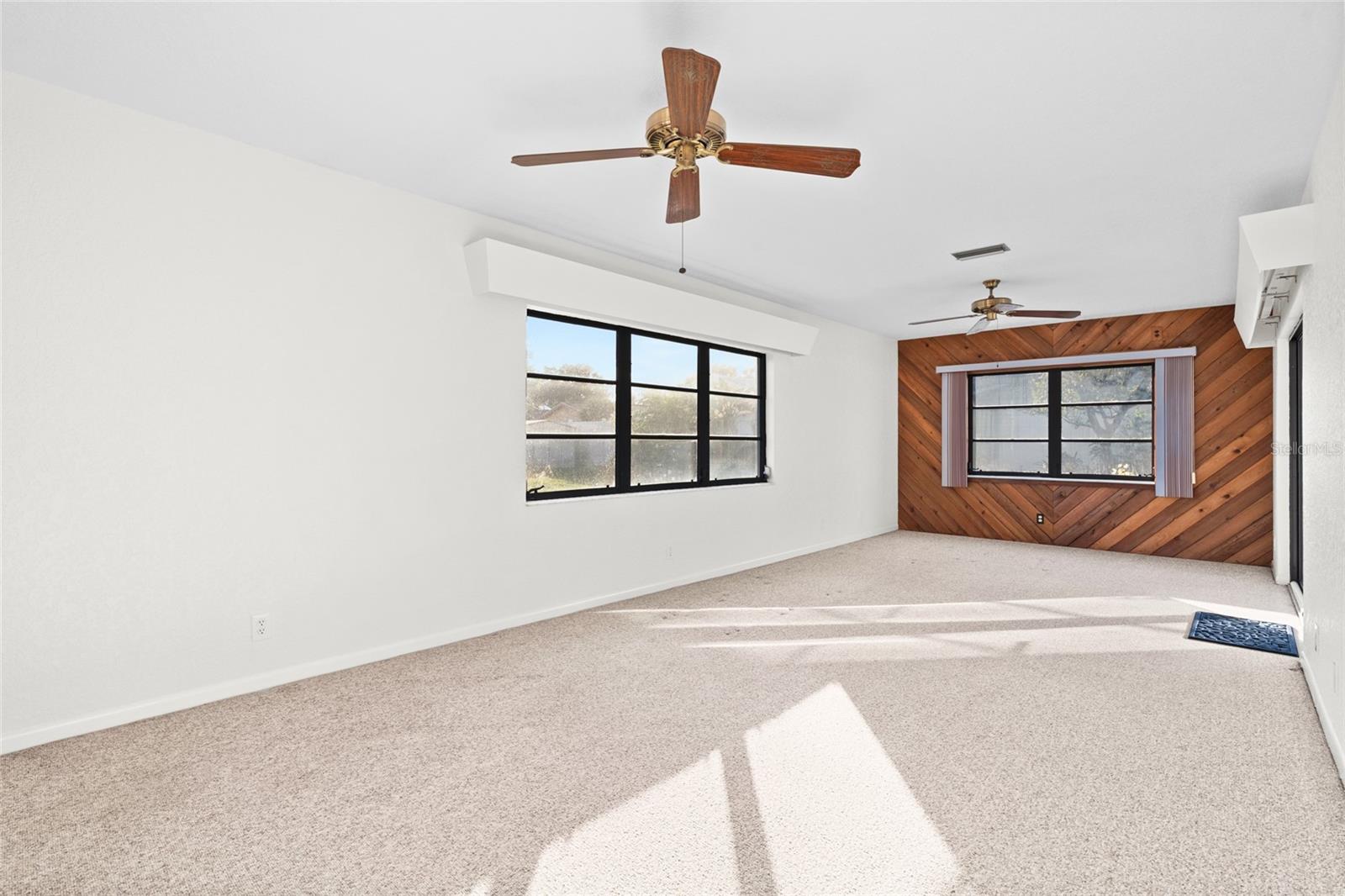 BLOSSOM LAKE VILLAGE SEC 2 - Residential