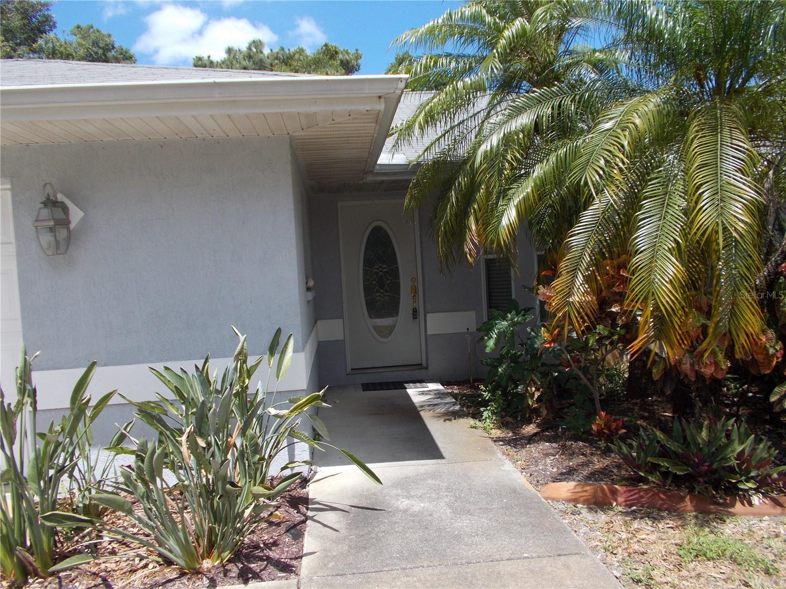 SOUTH VENICE - Residential Lease