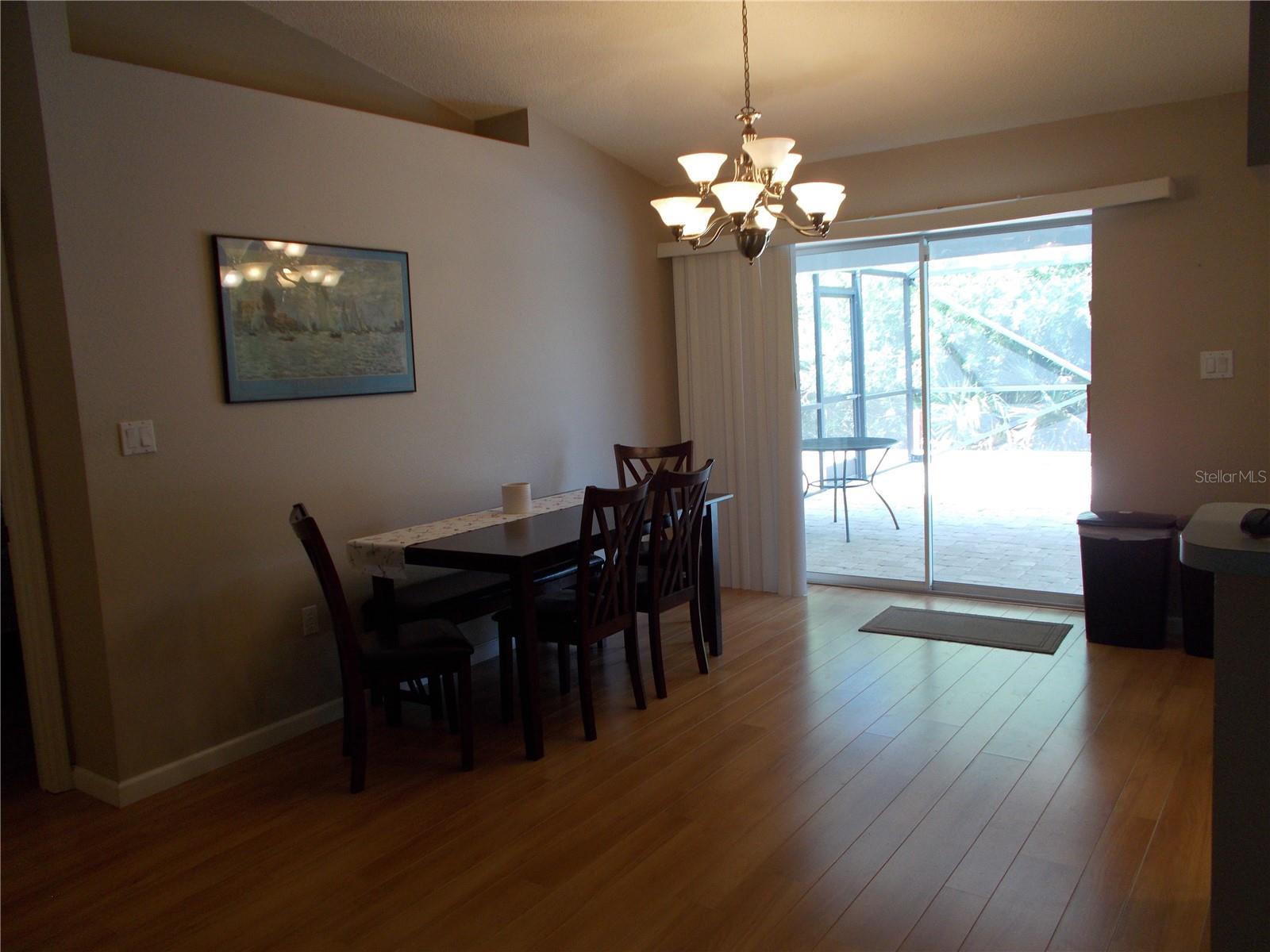 SOUTH VENICE - Residential Lease