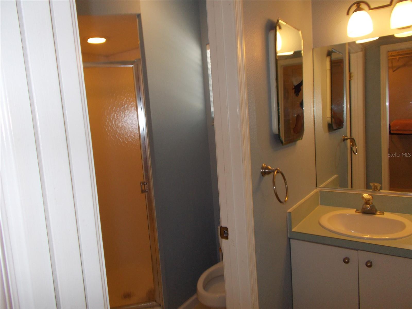 SOUTH VENICE - Residential Lease
