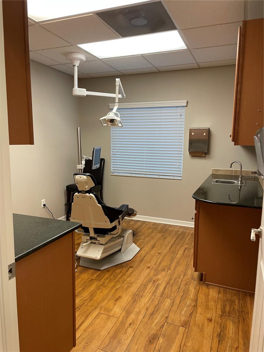 SOUTH TAMPA SUB - Commercial Sale