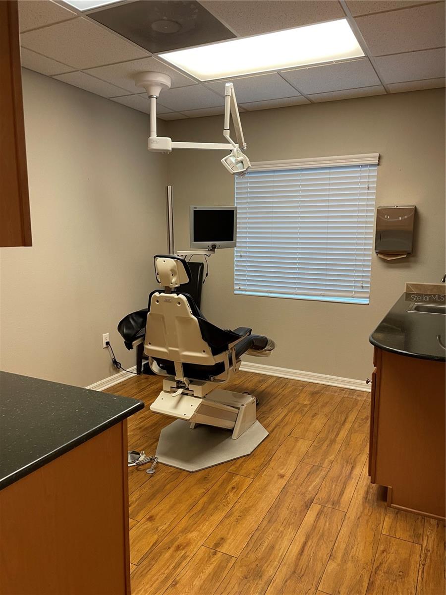 SOUTH TAMPA SUB - Commercial Sale