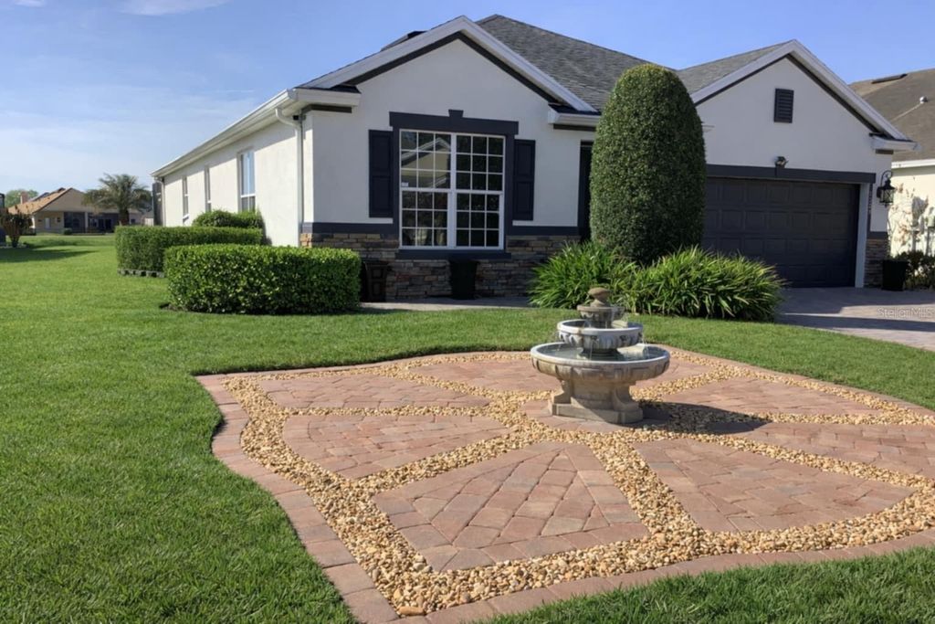 Photo of 1525 Lexington Avenue, Davenport, FL 33837 (MLS # O6382890)