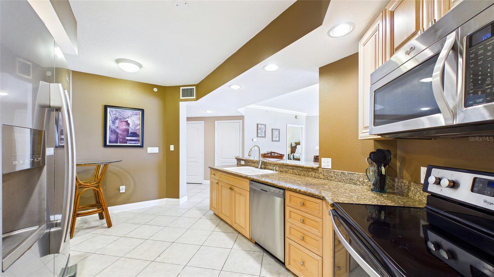 MANDALAY BEACH CLUB CONDO - Residential
